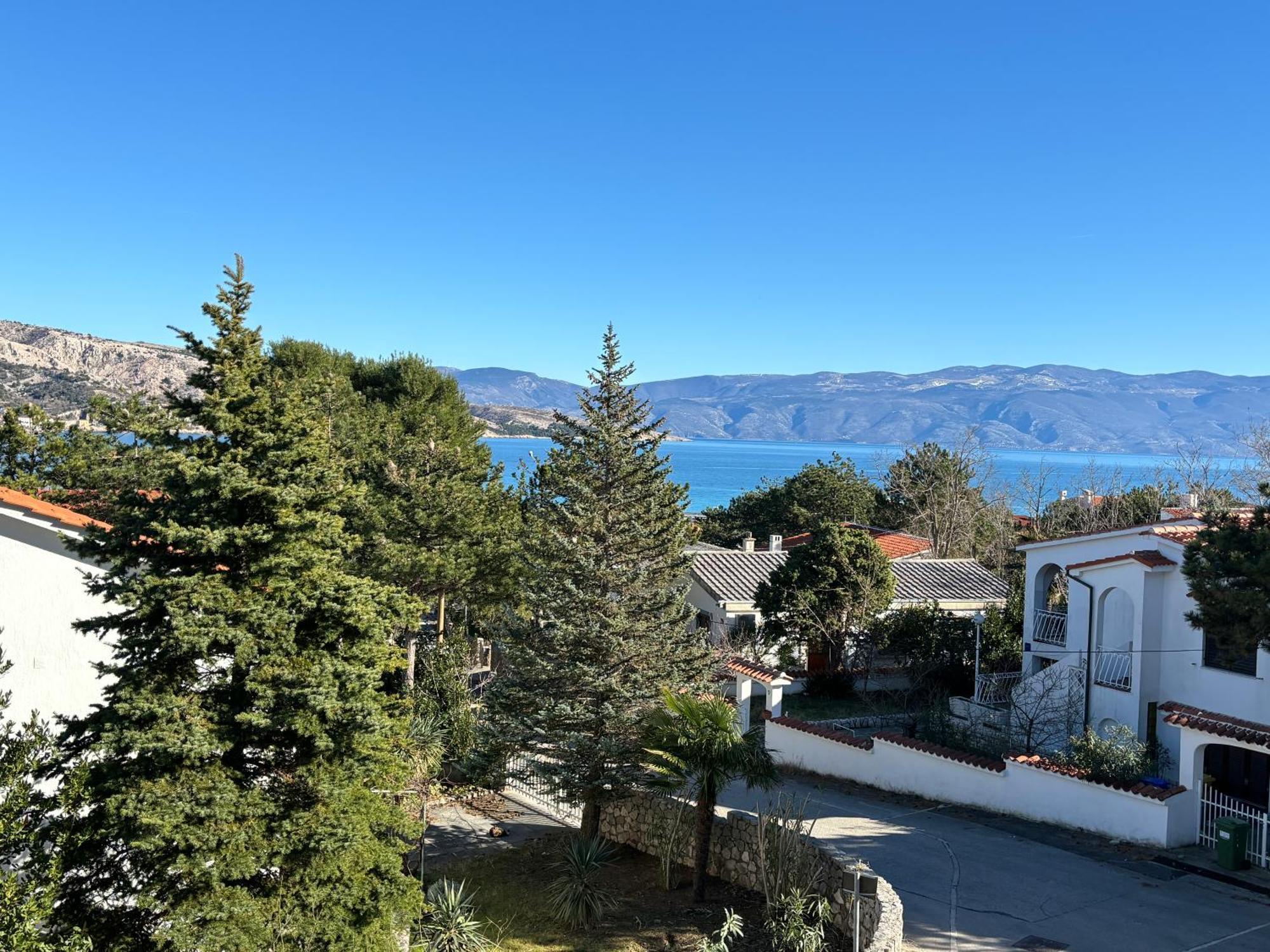 Apartments Amore Башка Экстерьер фото